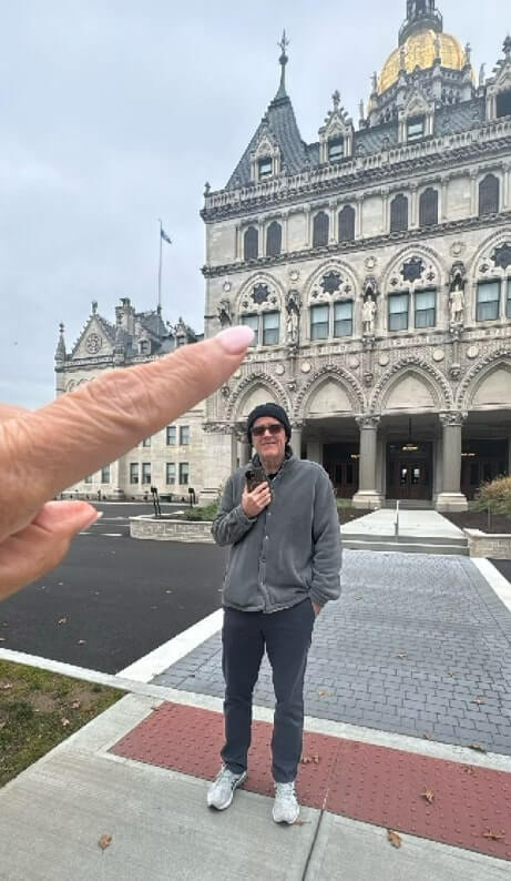 team building scavenger hunt